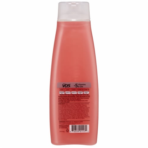 VO5 Strawberries & Cream Moisturizing Shampoo - Shampoo